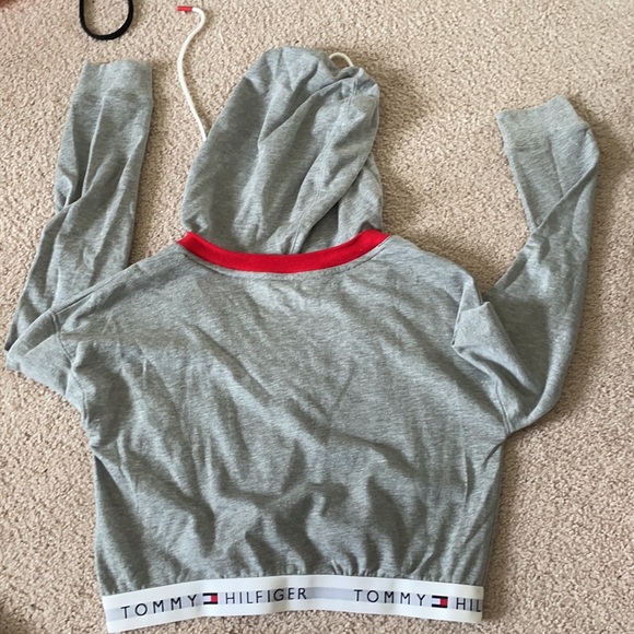 Tommy Hilfiger Retro crop hoodie NWT - Picture 6 of 6